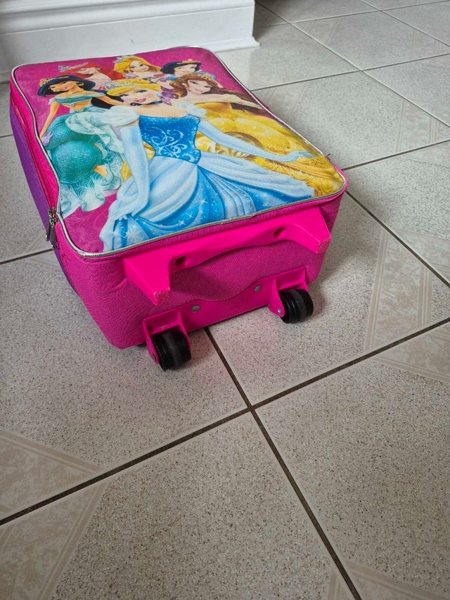 Disney Princess Rolling Backpack - photo 5