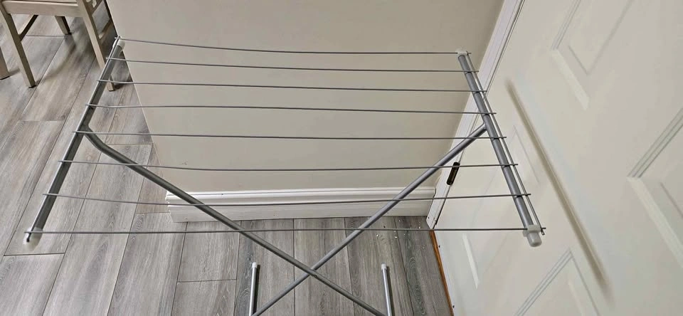 Folding Metal Clothes Drying Rack