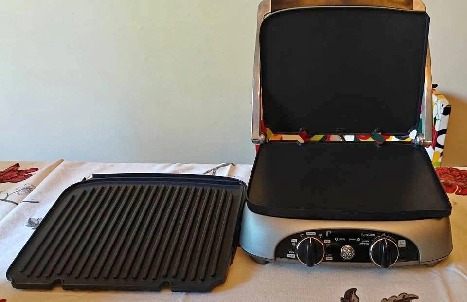 Grill & Griddle GE 1500W