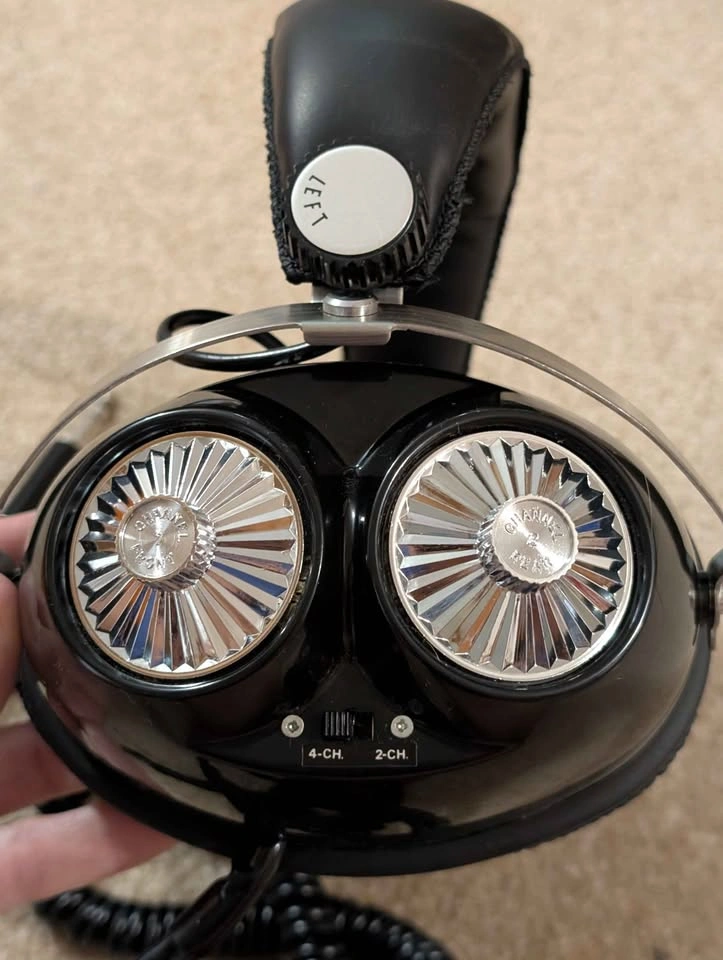 Lafayette F-990 Stereo Headphones - photo 4