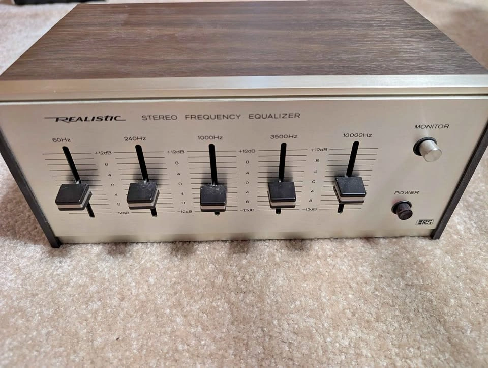 Realistic 31-1986 Stereo Frequency Equalizer