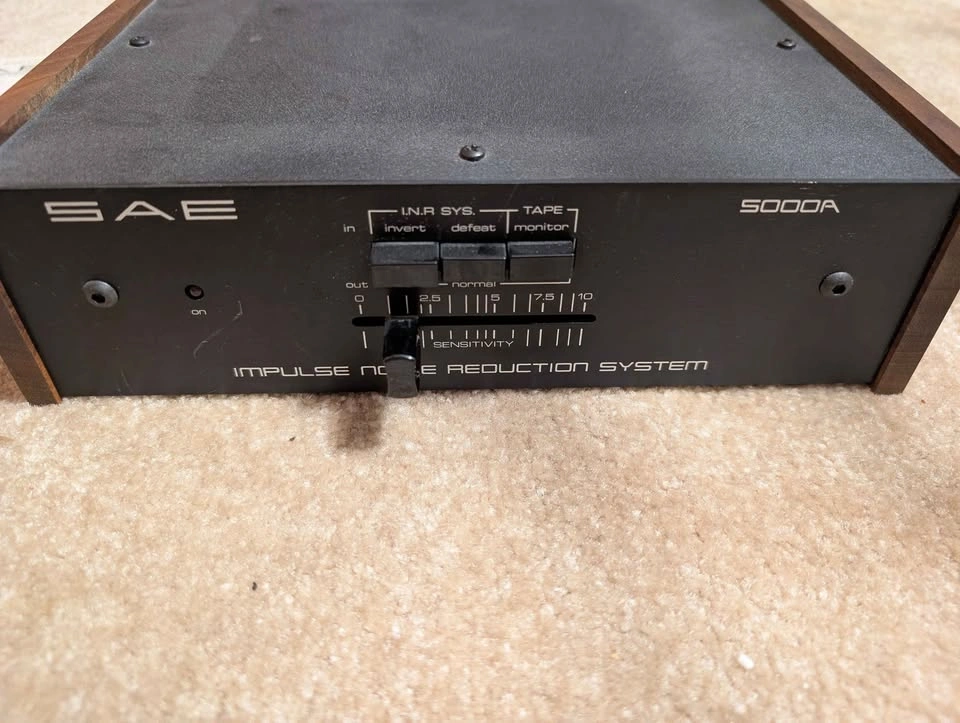 SAE 5000A Impulse Noise Reduction System - photo 2