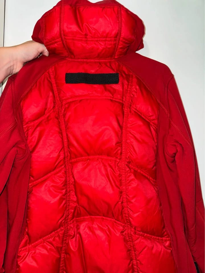 Canada Goose Hybridge Down Jacket - women’s L - photo 4