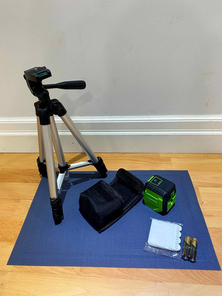 Huepar Self-Leveling Laser Level with Tripod, Green Cross Line - photo 4
