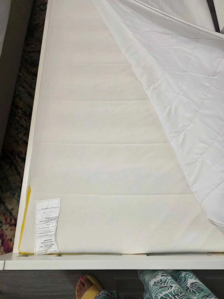 Ikea Kids bed in white colour - photo 3