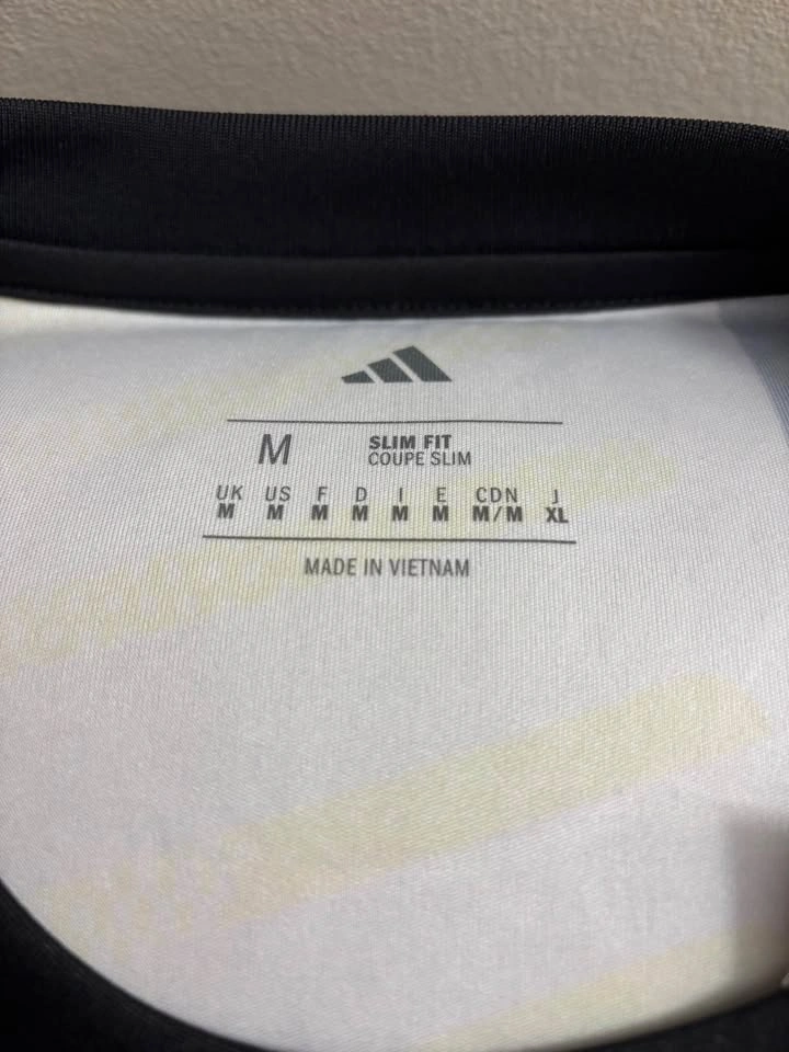 Juventus jersey 2024 - photo 3