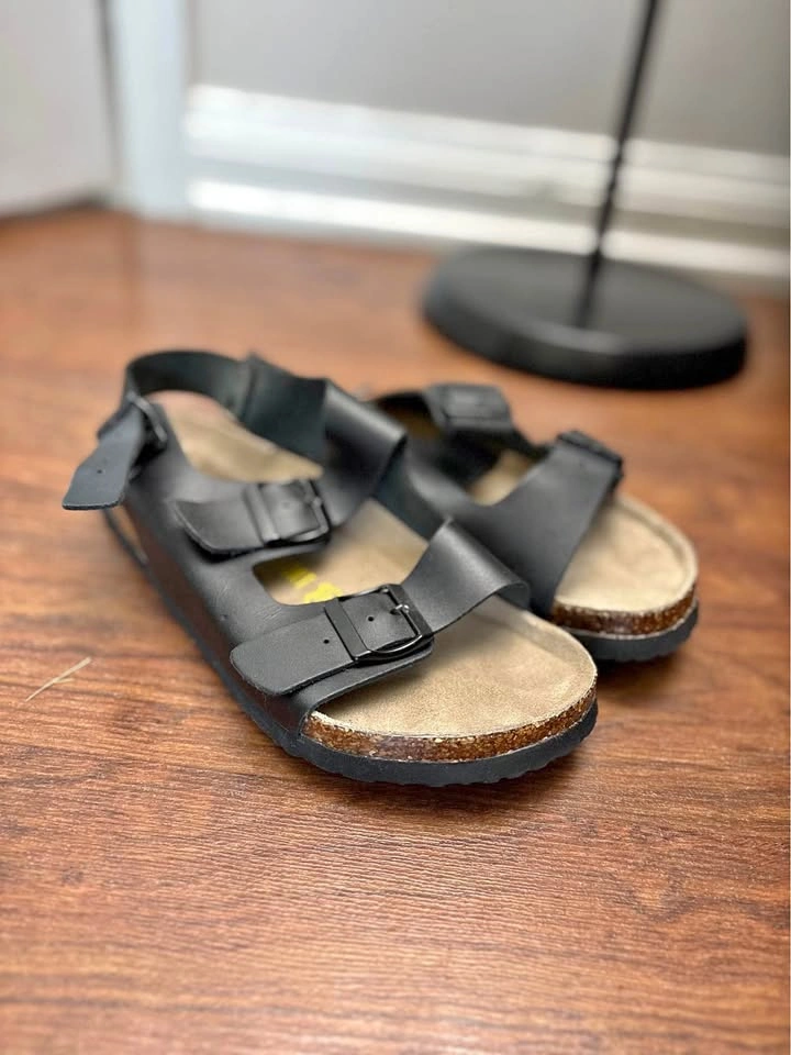 Women’s sandal