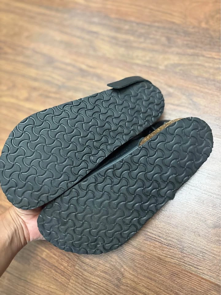 Women’s sandal - photo 3