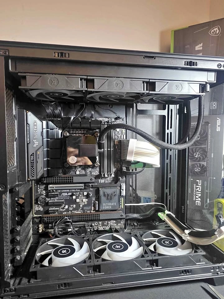 Barebone PC: Z790 TUF, 1000W PSU, EK AIO, Lian Li O11 Evo