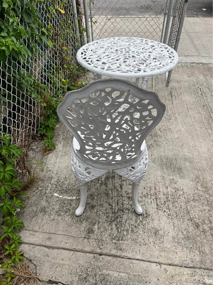 Mid-Century Wrought Iron Hummingbird Bistro Set - photo 5
