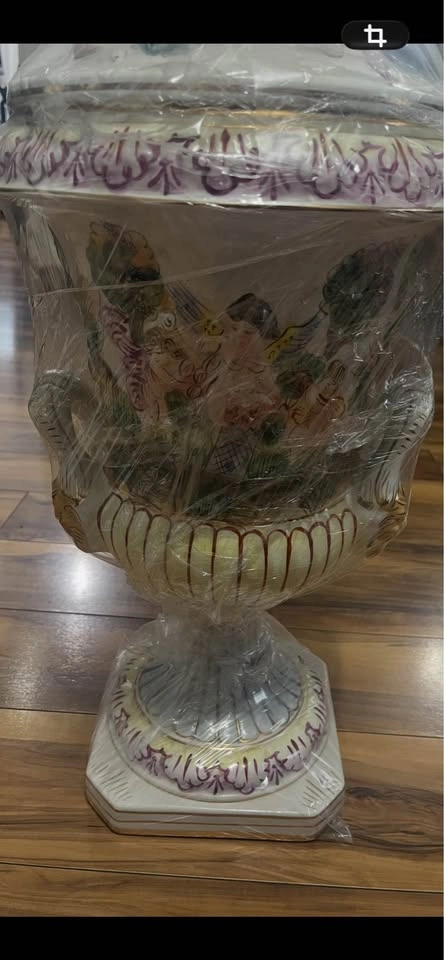 Vintage Capodimonte Figural Ceramic Urn with Cherubs - photo 2
