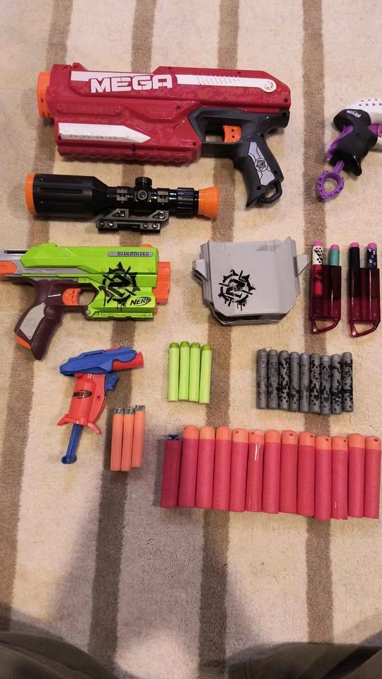 Nerf Blaster Bundle - Mega, Zombie Strike, and Rebelle - photo 3