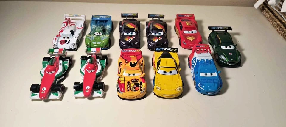 Disney Pixar Cars World Grand Prix Die-Cast Toy Cars