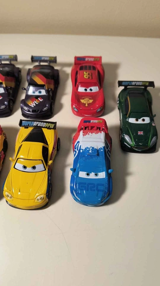 Disney Pixar Cars World Grand Prix Die-Cast Toy Cars - photo 2