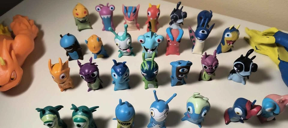 Slugterra Slug Figures Lot - photo 3
