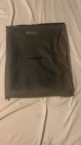 FEAR OF GOD ESSENTIALS SHORT BLACK - photo 3