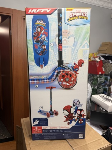 Huffy Kids Kick Scooter LED Spidey His Amazing Friends 3-Wheel - photo 4