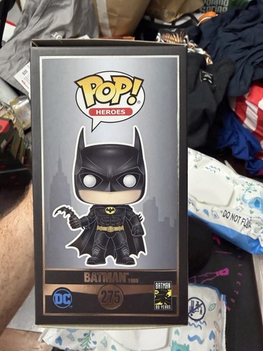 Funko Pop! Vinyl: DC Comics - Batman (1989) #275 - photo 3