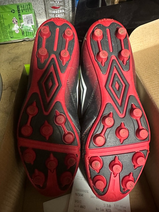 NEW Umbro Classico VI Firm Ground Soccer Cleats - photo 2