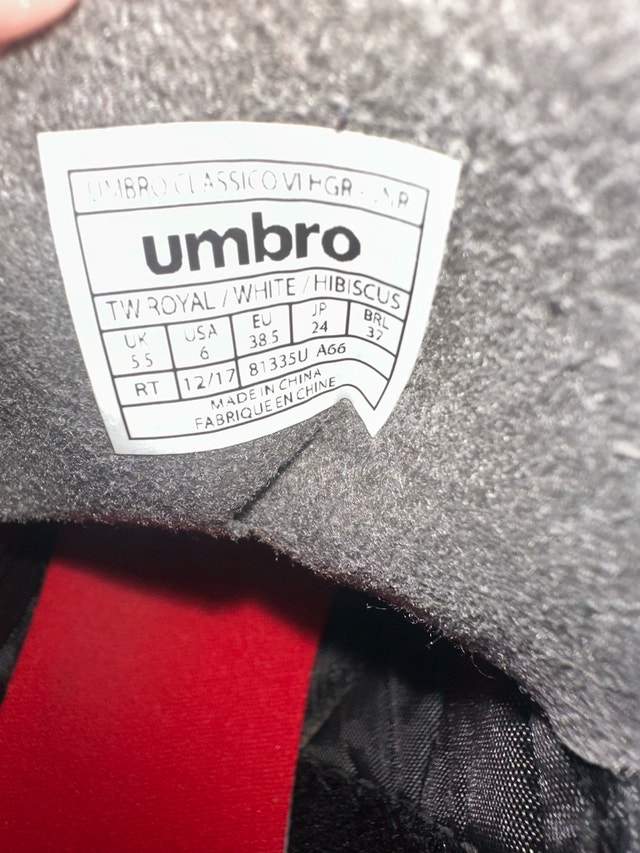 NEW Umbro Classico VI Firm Ground Soccer Cleats - photo 3