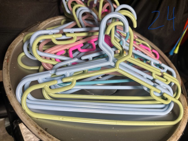 Plastic Kids Clothes Hangers - photo 2