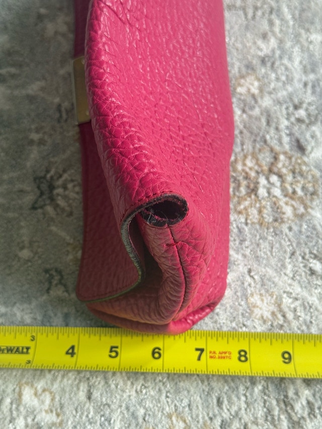 Burberry Pink Leather Shoulder Bag - photo 4