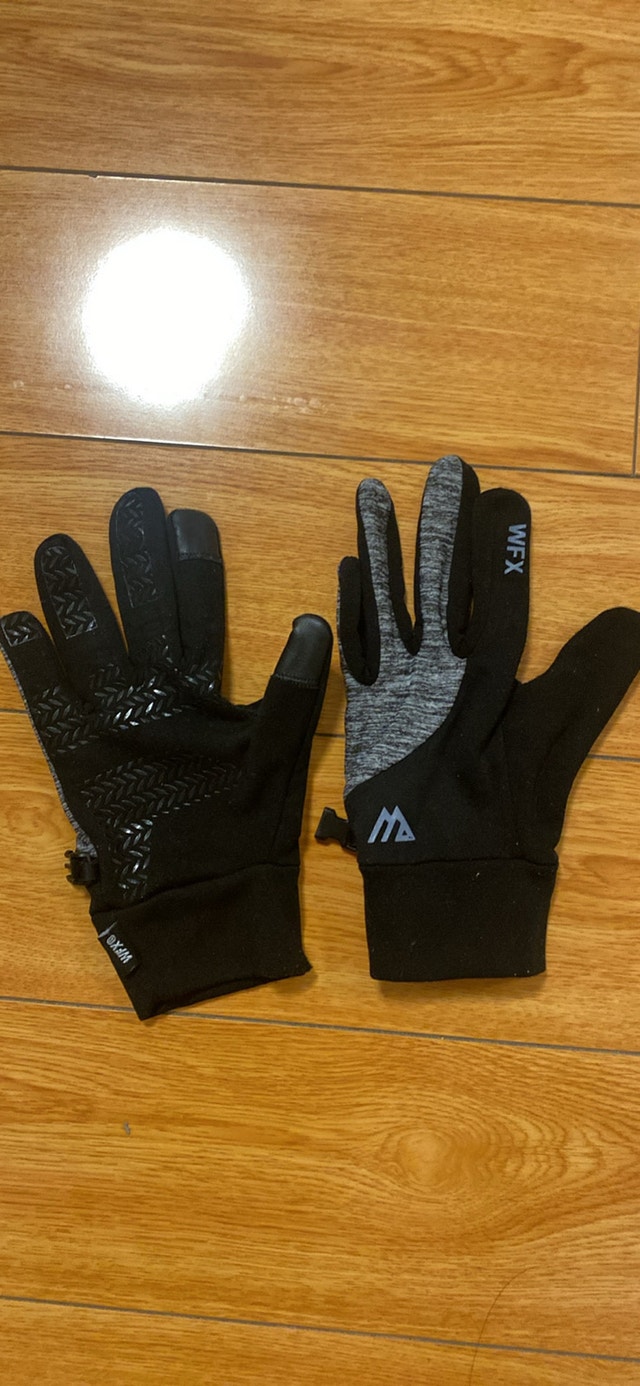 Winter Accessories Bundle - photo 5