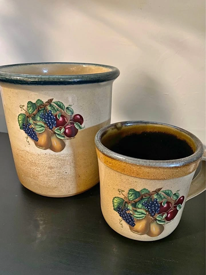 Monroe Saltworks Pottery