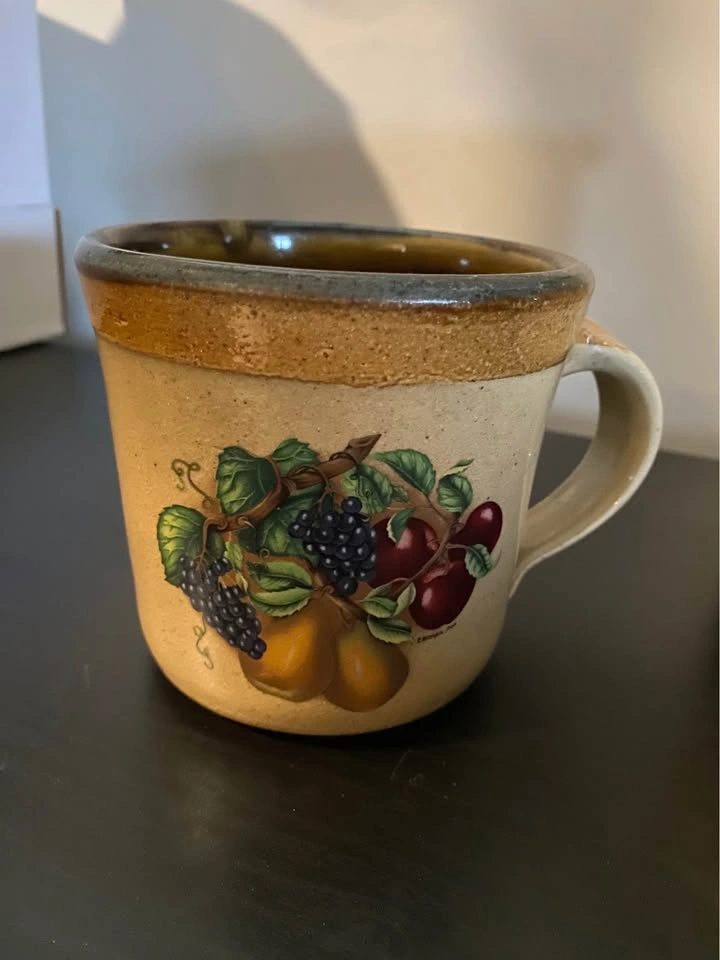 Monroe Saltworks Pottery - photo 3
