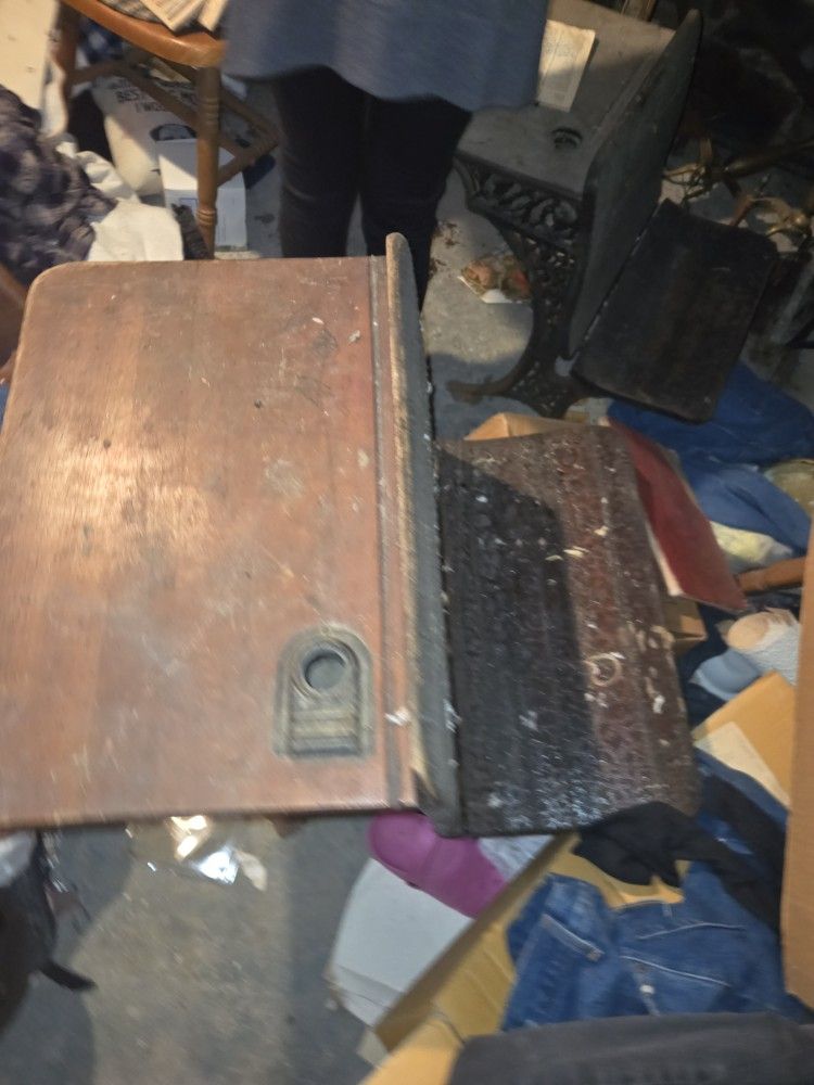 Vintage Pupils Desks - photo 3