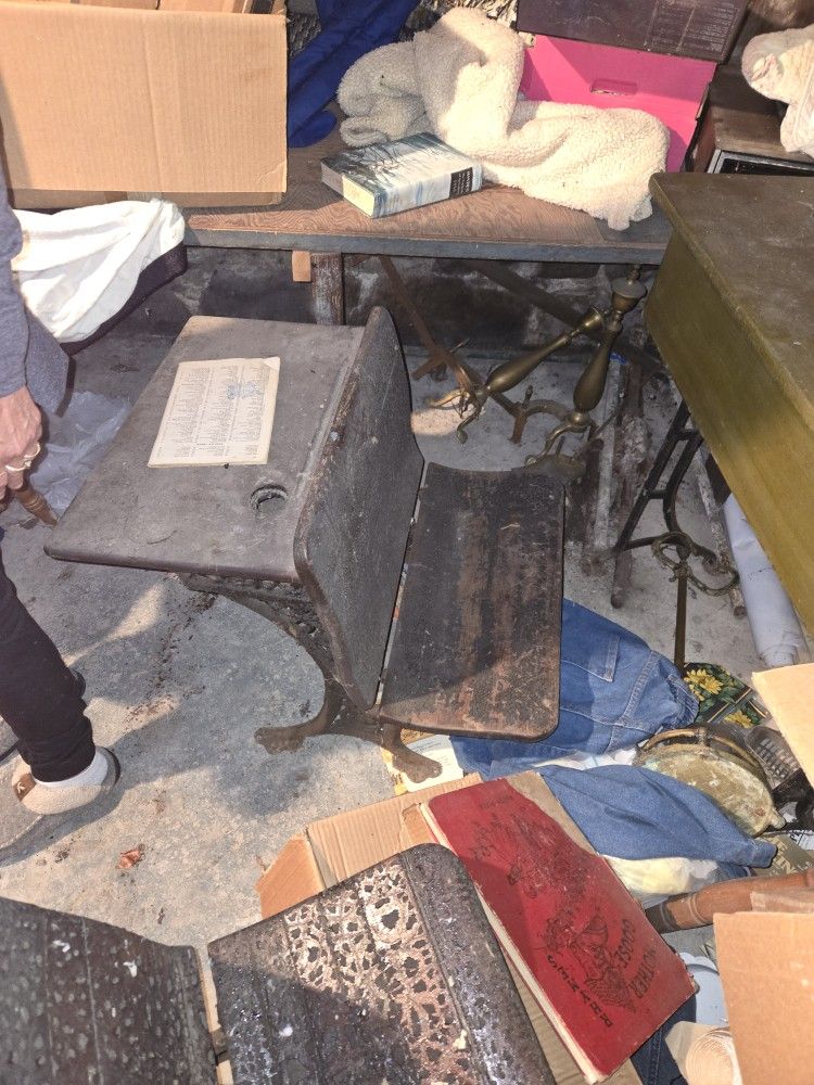 Vintage Pupils Desks - photo 5
