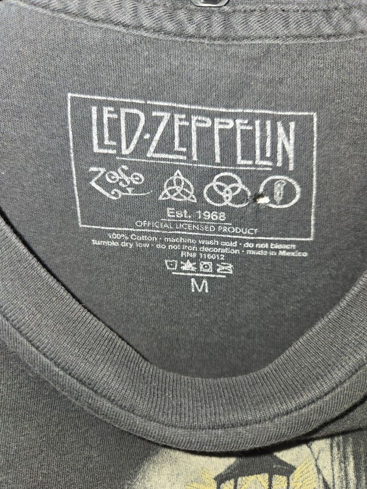 🥕  Houses of The holy old used Tee - photo 2