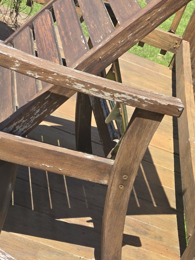 🥕  Teak Wood Loungers In Need Of TLC - photo 2