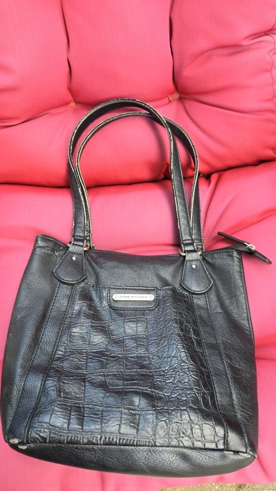 🥕 BLACK POCKETBOOK