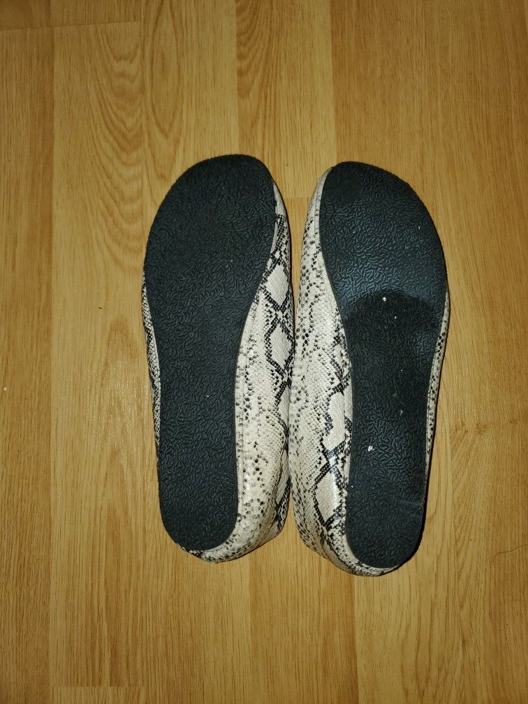 Snake Skin Ballet Flat NO Heel .... 6 - photo 5