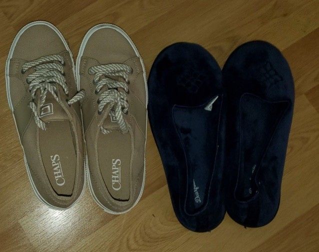 Size 5 Women's Chaps Sneaker, Dearfoams Slipper - photo 2