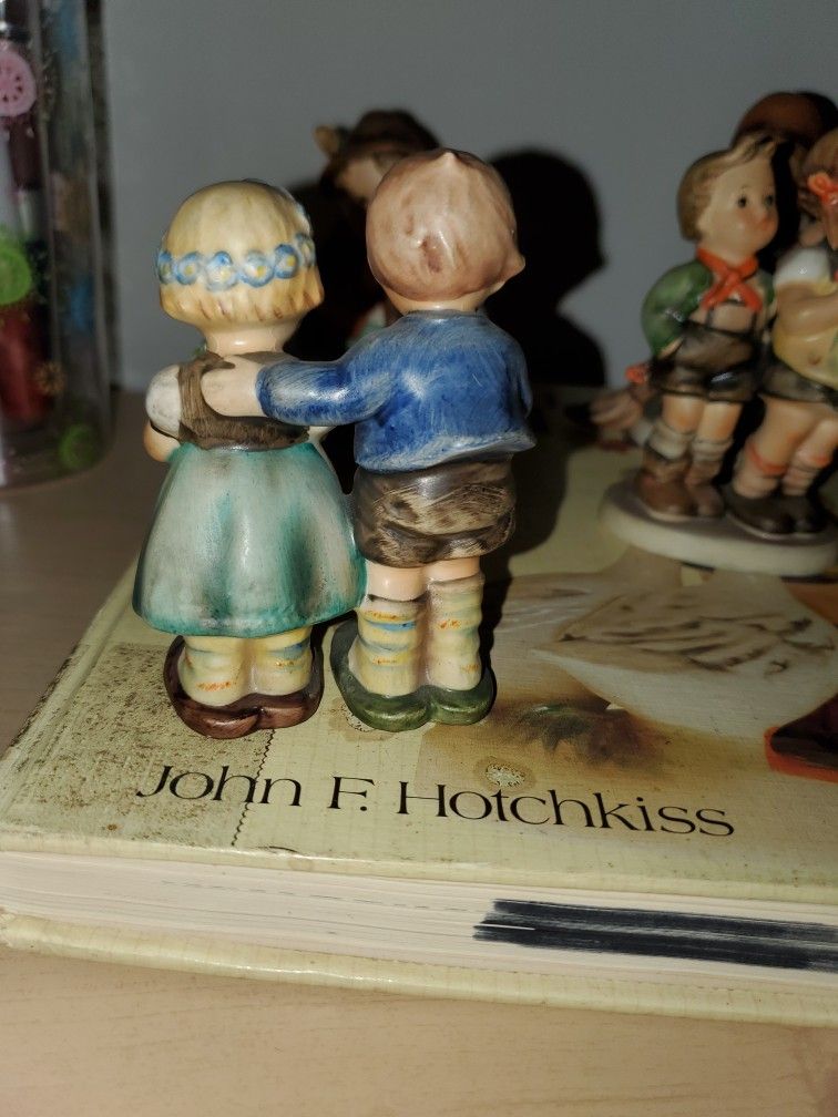 Goebel Hummel Germany 🇩🇪 - "We Congratulate" 214 - E - photo 2