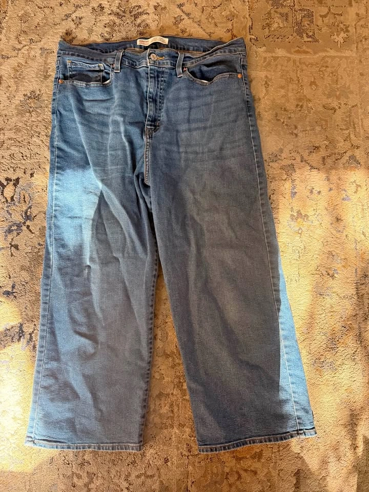 Signature by Levi Strauss & Co. Heritage High-Rise Crop Jeans