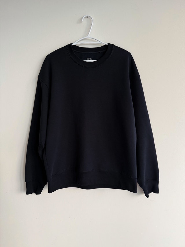 Uniqlo C Dark Blue Crewneck Sweatshirt