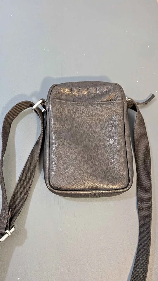 Club Rochelier Pebbled Leather Crossbody Bag | Black | 6" x 8"