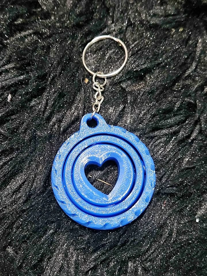 New Turning heart ❤️ Keychain | 3D printed