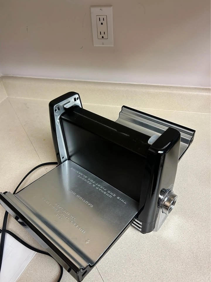 Bacon Express! BNIB - photo 2