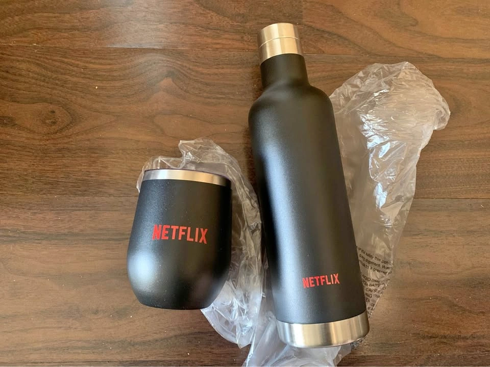 Netflix Stainless Steel Bottle + Tumbler Set