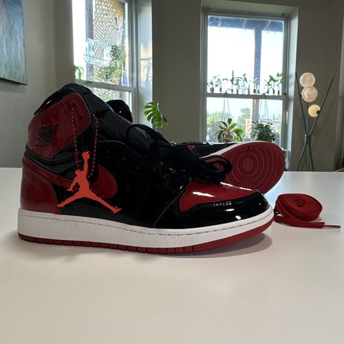 NEW Air Jordan 1 Banned ‘Patent Bred’ GS 7Y/Women 8.5 No Box