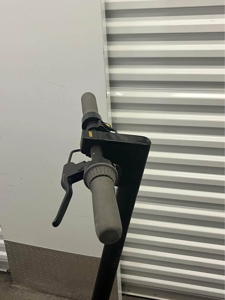 G30 Max escooter ninebot with brand new fast 2.0a charger - photo 2