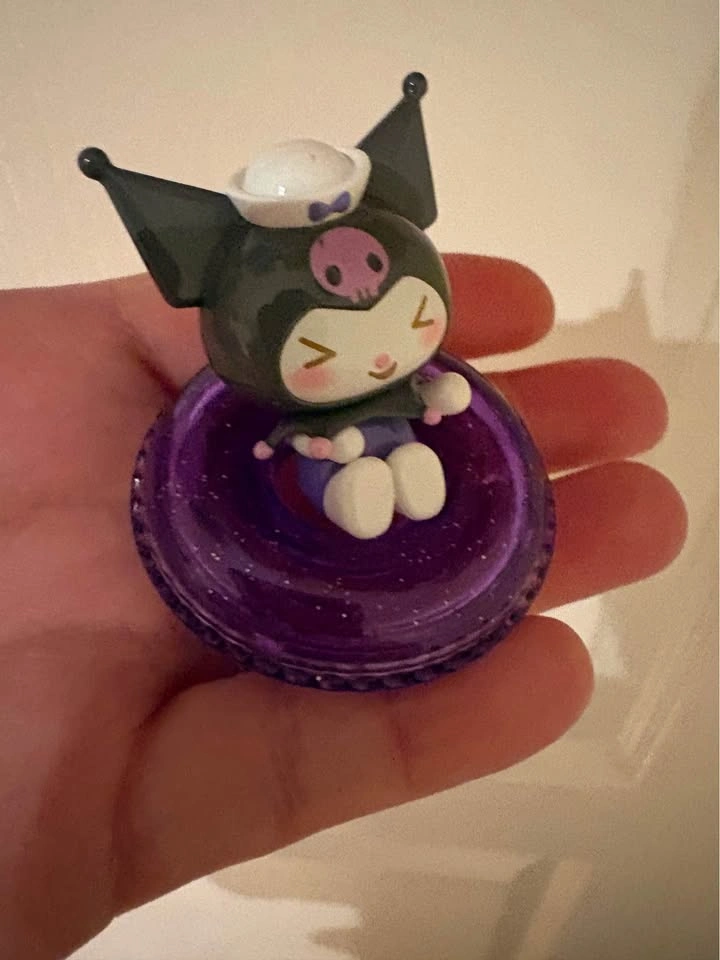 Kuromi mini figure swimming hoop - photo 2
