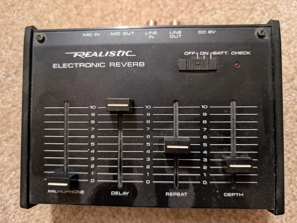 Realistic Electronic Reverb 32-1110 - photo 2