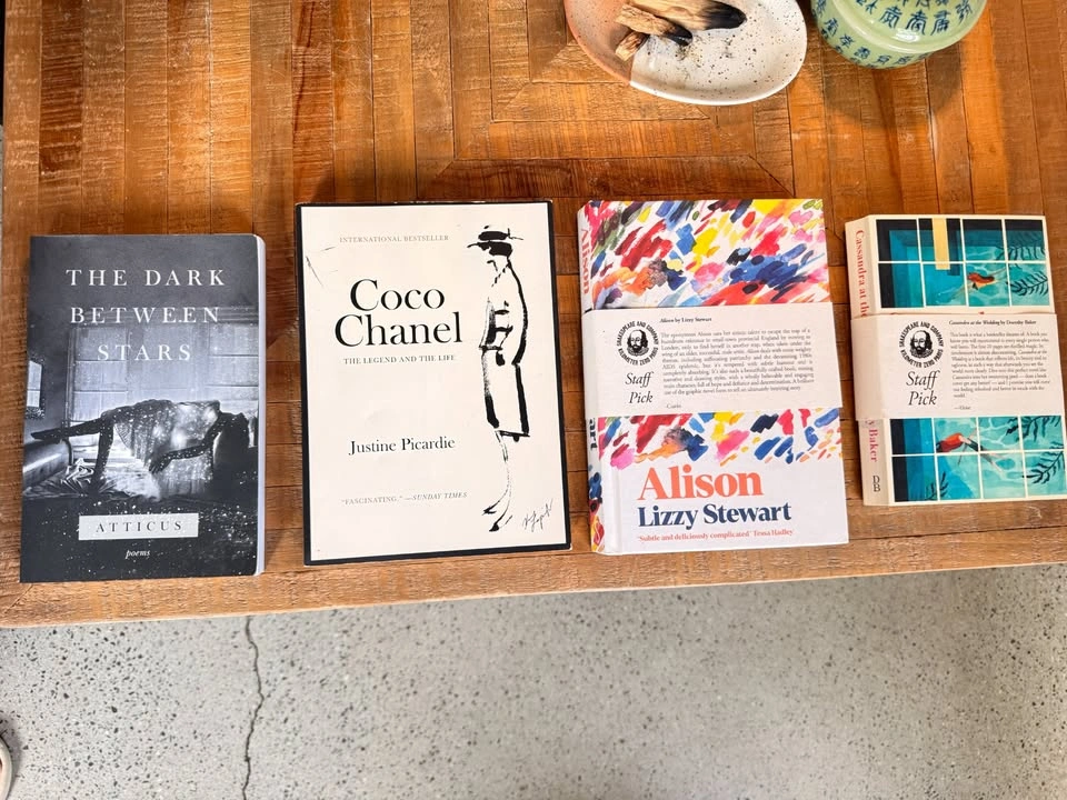 40+ Books – $5 Each / Select Titles $10 - photo 3