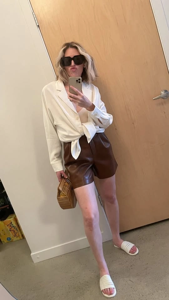 Aritzia Wilfred Brown Vegan Leather Shorts - Size 00 - photo 2
