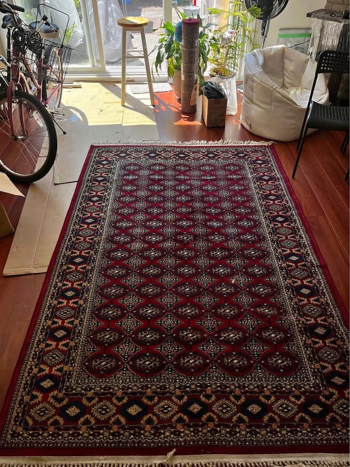 Large Turkish/ Persian Area Rug